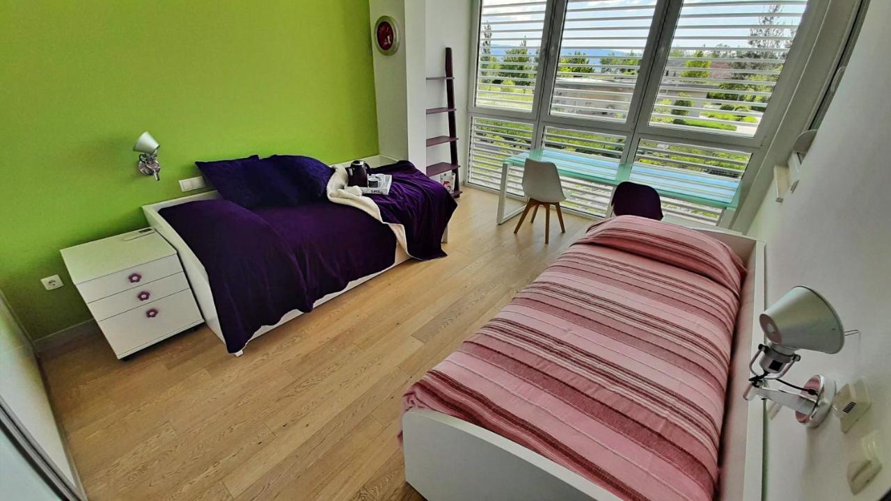 Apartment Iva Omiš Esterno foto