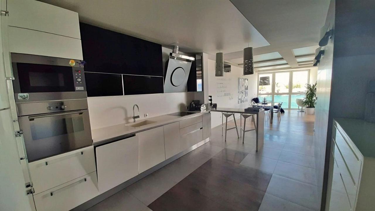 Apartment Iva Omiš Esterno foto