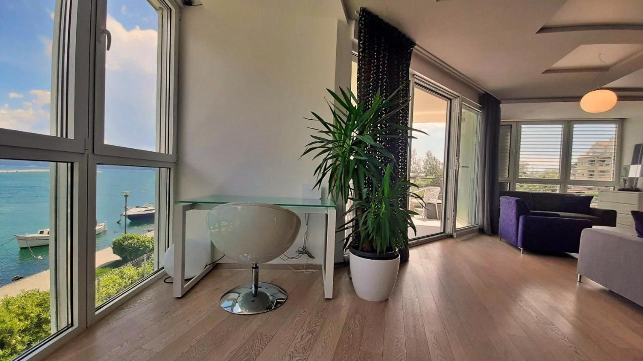 Apartment Iva Omiš Esterno foto